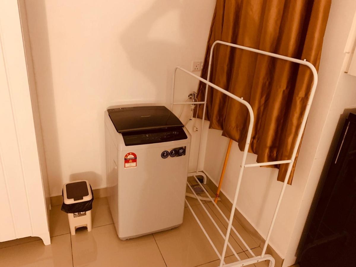 Cosy Studio Netflix Selfcheckin Cyberjaya 2 Exterior photo