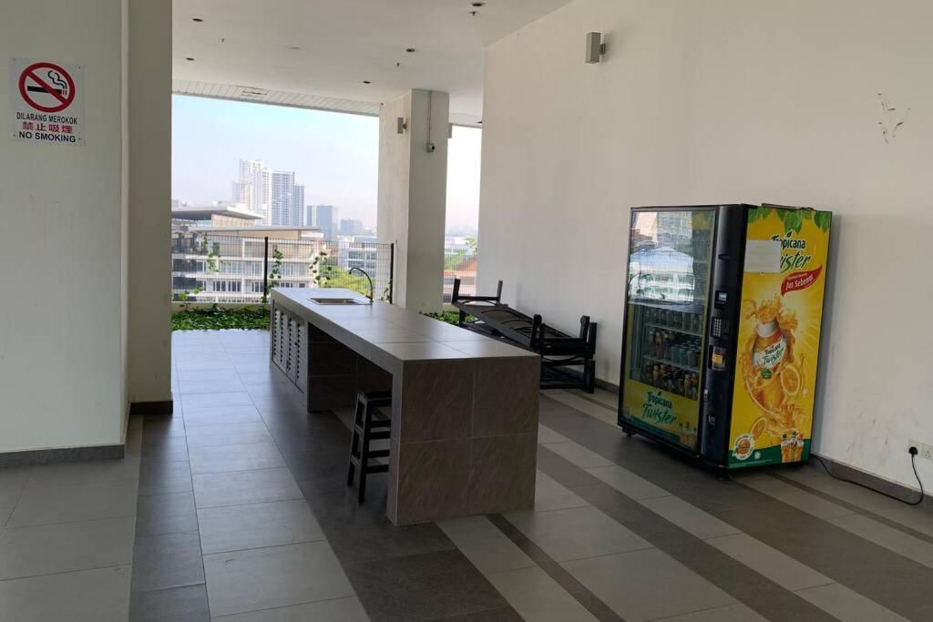 Cosy Studio Netflix Selfcheckin Cyberjaya 2 Exterior photo
