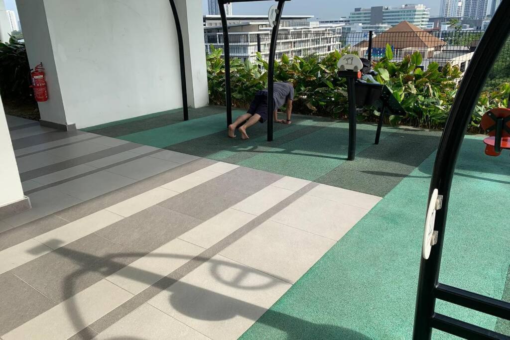 Cosy Studio Netflix Selfcheckin Cyberjaya 2 Exterior photo