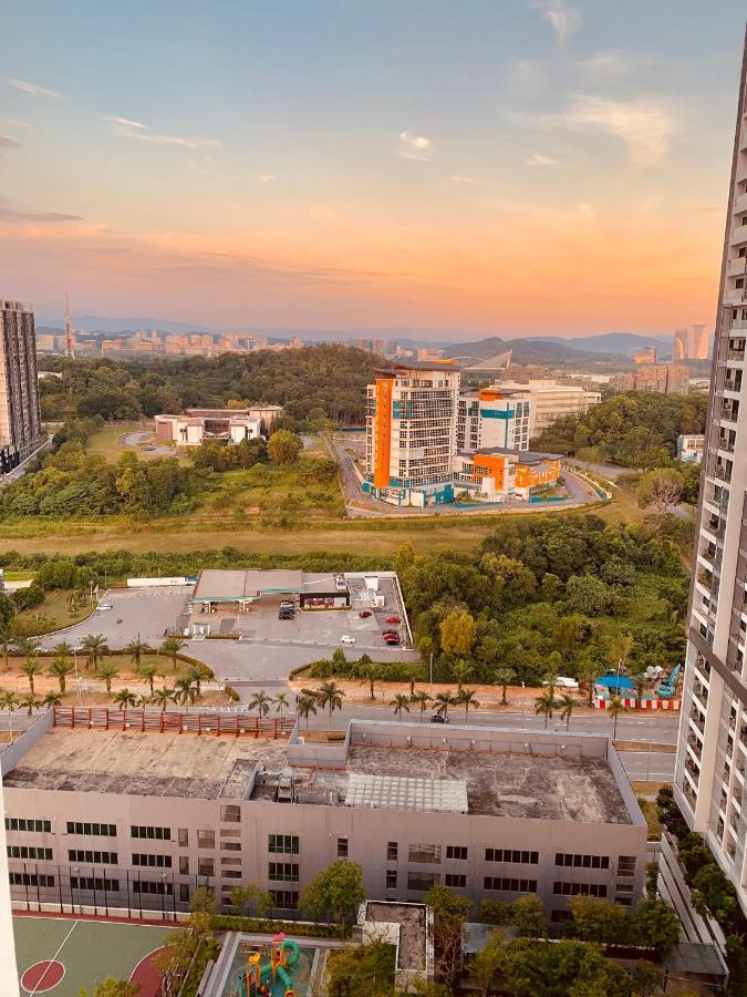 Cosy Studio Netflix Selfcheckin Cyberjaya 2 Exterior photo